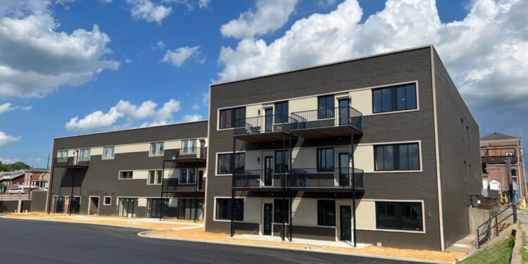 Condos add another jewel to downtown’s crown