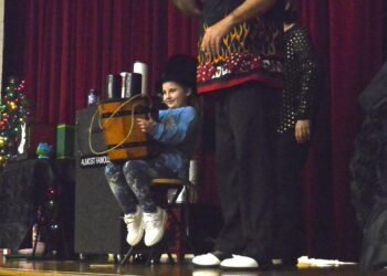 More than 400 attend Goodfellows Christmas party