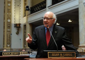 Former Kentucky Gov. Julian Carroll dies at 92