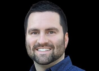 Whitt wants two more years