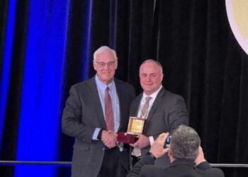 Former riverport director is inducted into hall of fame