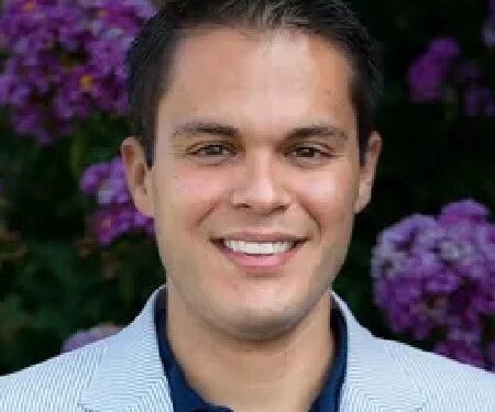 Vowels won’t run for another commission seat