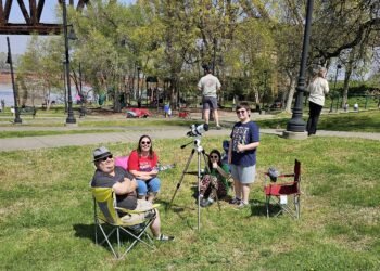 A perfect day for an eclipse
