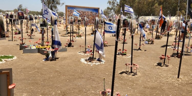 Mills says seeing Israel will push him to stop antisemitism in the commonwealth