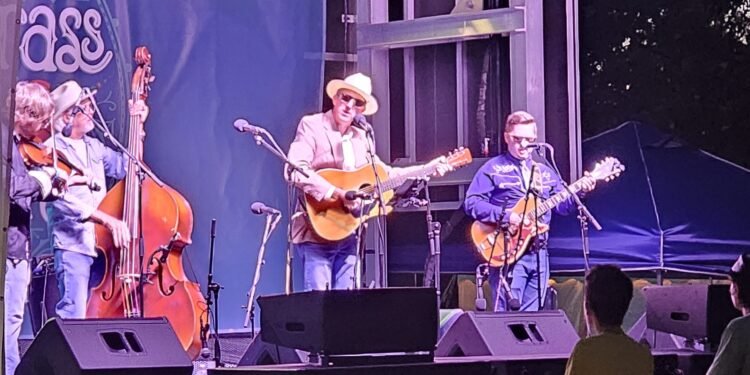 Bluegrass in the Park officials estimate attendance record