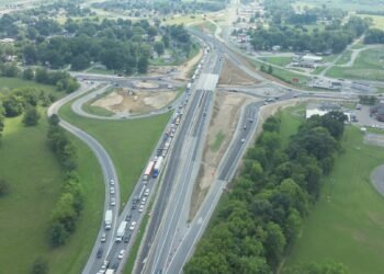 Officials will start with one-lane closure for southbound bridge inspections despite mayor’s objections