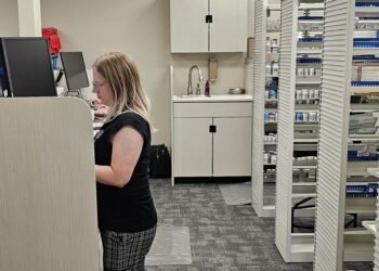 Matthew 25’s new pharmacy allows patients needed privacy