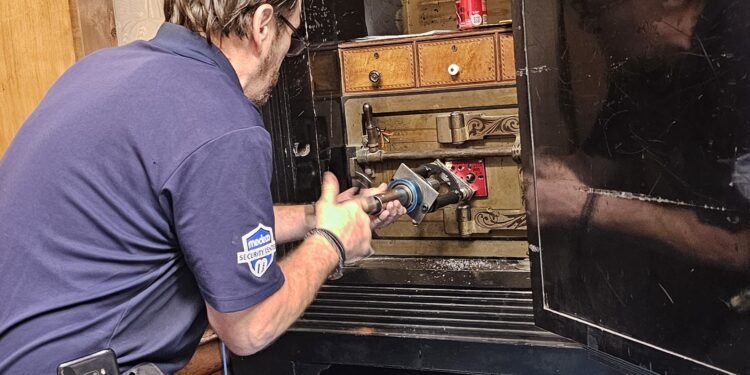 Holy Name Church safecracking turns up…