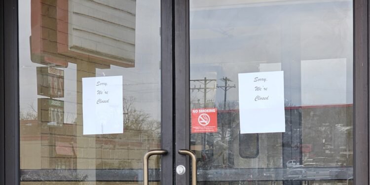 After 40-plus years, Grandy’s closes