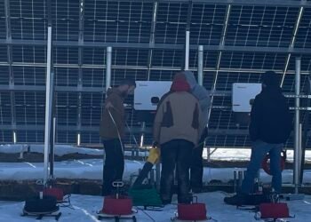 Detention center’s new solar array will power the jail and save money