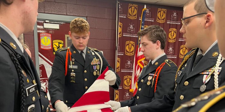 HCHS CTE students helping veterans to be properly laid to rest