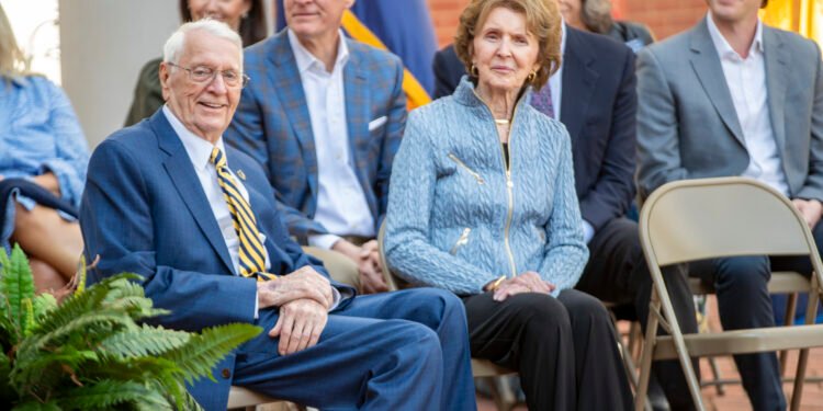 Murray State names building in honor of Dr. Tom & Jo Logan
