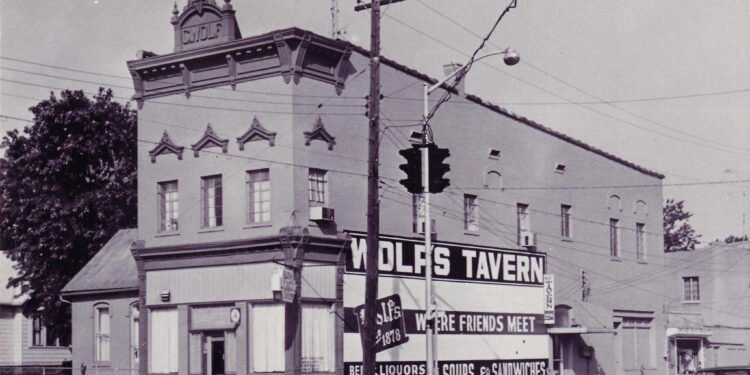 Sharing sweet memories of what ain’t here no more