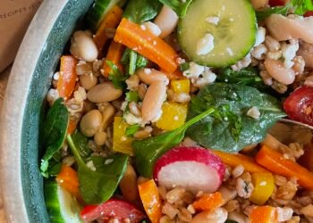 A new favorite: Farro & Bean Salad Bowl with Honey Lemon Dressing