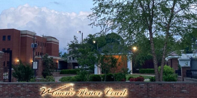 Garden Club of Henderson celebrates centennial anniversary