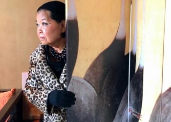 Laughter, or the joy of making friends with one serious disease