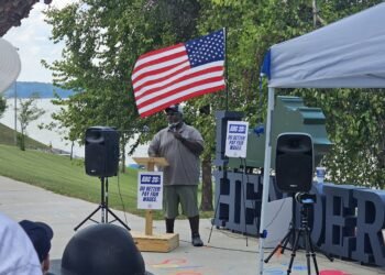 BRIEFS: Union rallies; Reitz picks Darmstadt Inn; HPD investigates animal cruelty; Airline Road bridge is complete