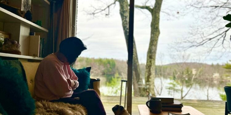 Dementia/Alzheimer’s blurs reality between fact and fiction