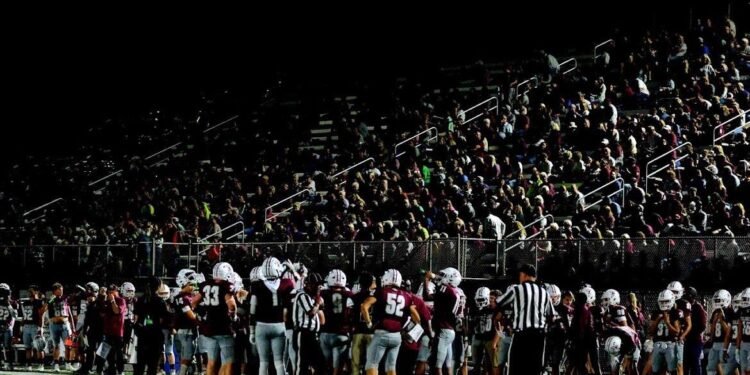 Cols grit it out for tough victory over Henry Clay 19-16