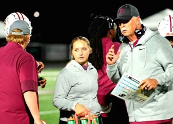 BOX SCORE: Henderson Co. 7, Daviess Co. 6