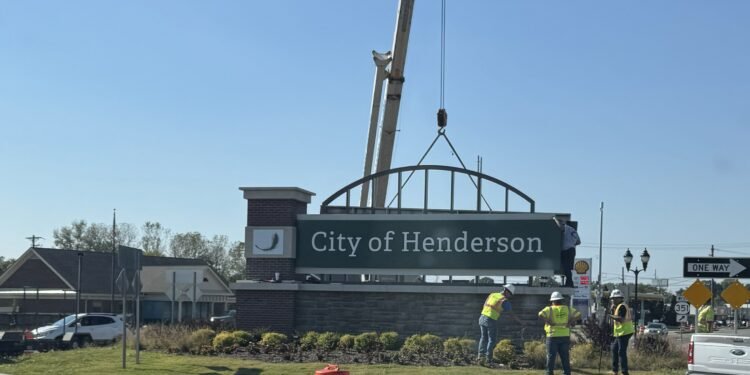 BRIEFS: No Kings; Horses for Heroes; New Community Foundation board members