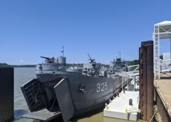 Vets Day warrants a visit to the LST-325 and Evansville Wartime Museum