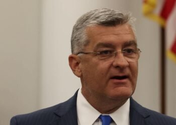 Candidate intro: Robby Mills, seeking re-election to state senate seat