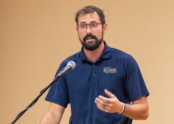 Democratic candidates speak at meet-and-greet