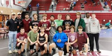 HCHS boys and girls wrestlers strive for returns to state