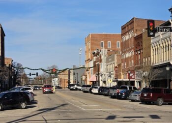 Downtown parking enforcement suspension stretched till 2027