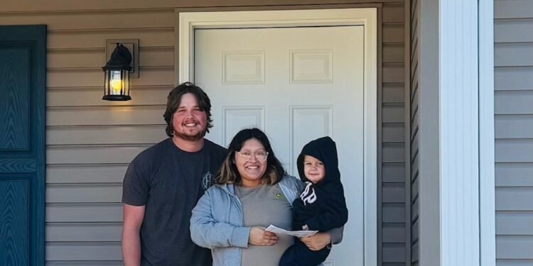 Habitat dedicates first home outside of Henderson city limits in eight years