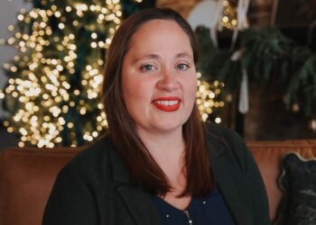 Candidate intro: Lindsey Noller Turner, seeking Henderson County District Judge, 1st Division seat