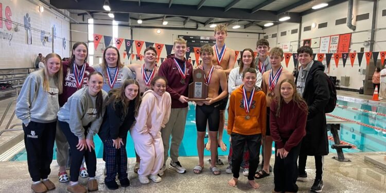 Swim teams look to build on last year’s successes