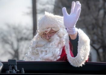 Snapshots from the 2025 Henderson Merchant’s Christmas Parade