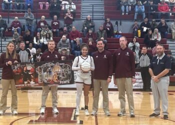 Lady Cols rout Bravettes, 68-17