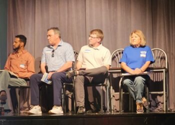 AKZ’s first forum offers different way of hearing candidates