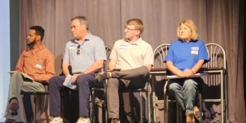 AKZ’s first forum offers different way of hearing candidates