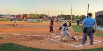 Huge second inning sparks Lady Cols to win over Webster County