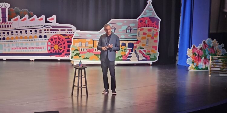 Guidara’s talk inspires Hendersonians to practice ‘unreasonable hospitality’