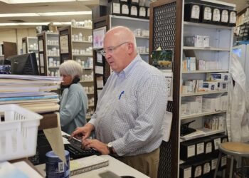 After 89 years in Henderson, Dunaway’s is closing