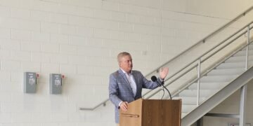Comer headlines HWU funding announcement on Thursday