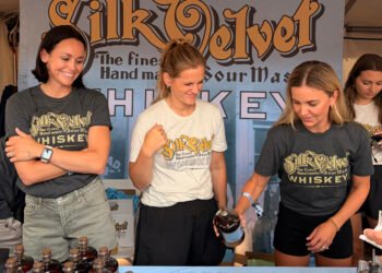 Bourbon world shines on Henderson (and those with Henderson roots) at 35th Kentucky Bourbon Festival
