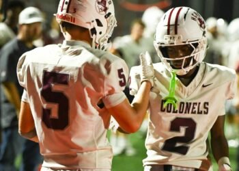 Colonels cruise past Daviess behind a big night from Belt and receiving tandem